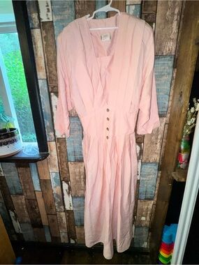 Nina Piccalino Pale Pink Pleated V-Neck Midi Dress